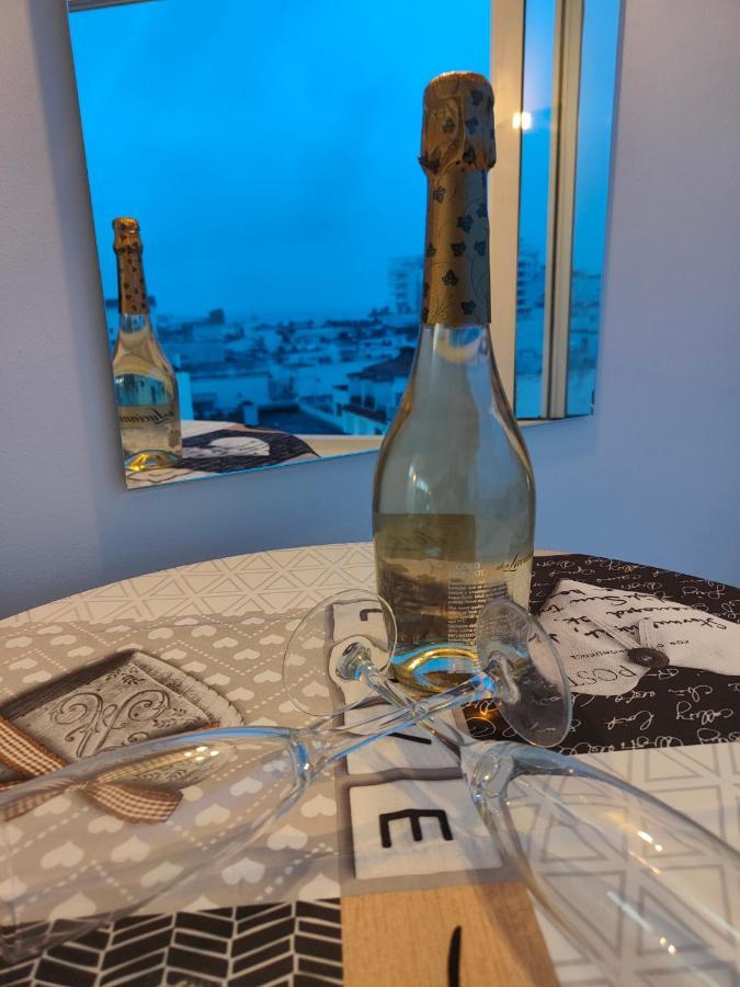 Avenida Palma De Mallorca City Center With Sea Views By Namaste Elite Torremolinos Exteriör bild